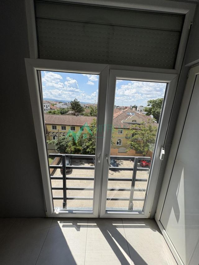 Izdavanje, Stan, 42m2 , Grbavica - Telep