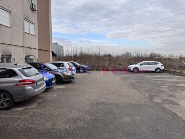TOP PONUDA • Altina 49m2, miran kraj blizu prevoza i voza • 