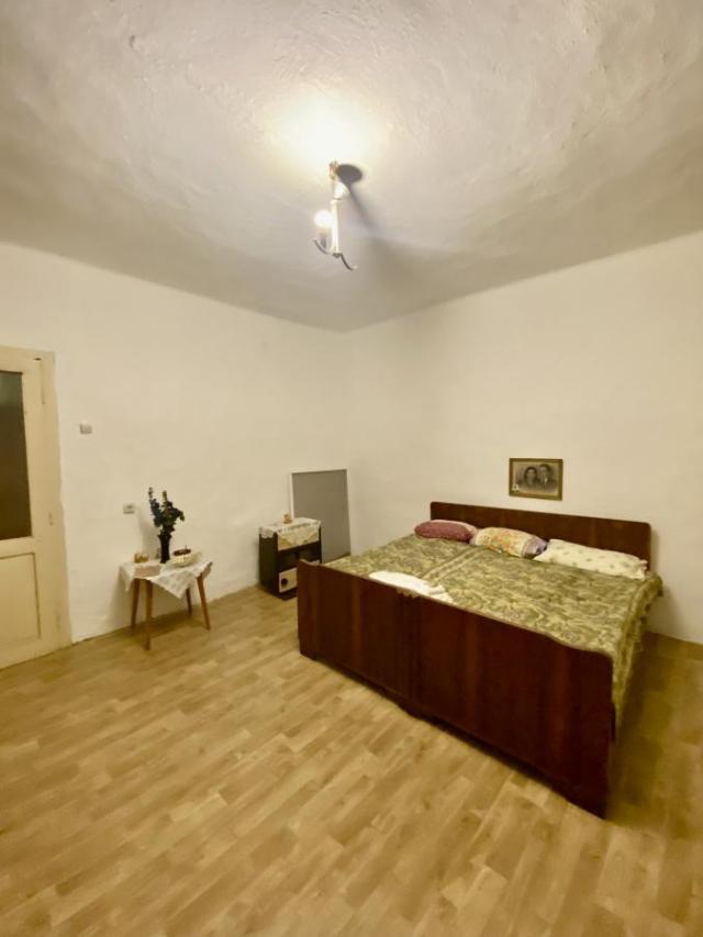 Samoš kuća na prodaju