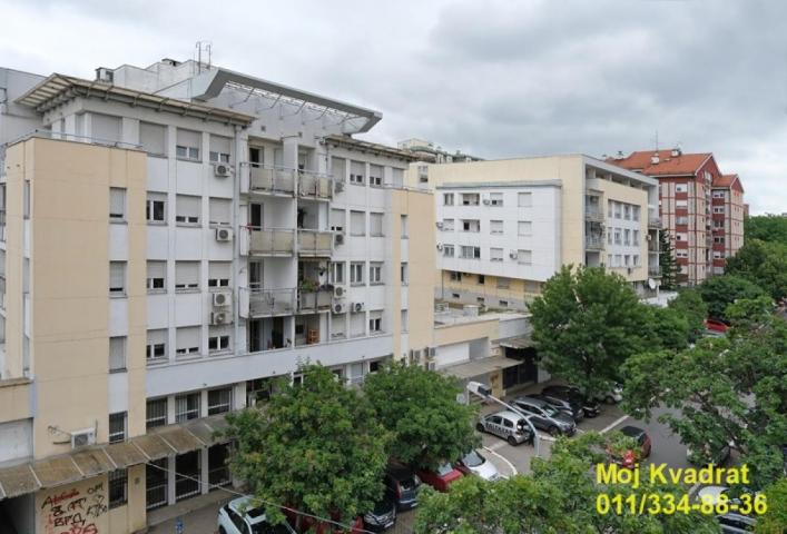 Zvezdara, Denkova bašta - Velikomoravska, 99m2