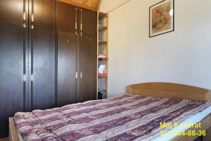 Čukarica, Cerak Vinogradi - Cerski venac, 83m2
