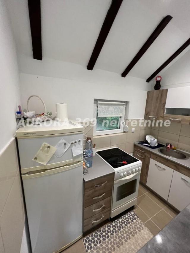 ČORTANOVCI, INĐIJA. PRELEPA VIKENDICA 78m2