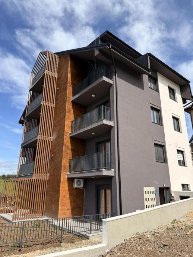 Stan sa pogledom na Zlatiboru, keš/kredit, OPIS
