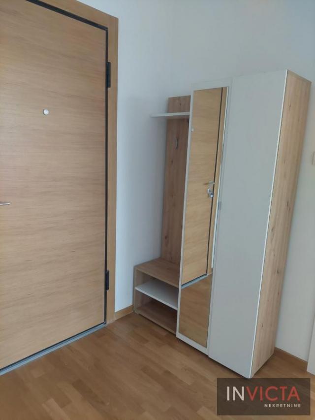 Nov jednoiposoban na Telepu