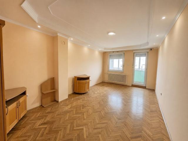 KOSANČIĆ IVANA - ODLIČAN, TROSOBAN DUPLEX 71 M2 - 165.000 E!
