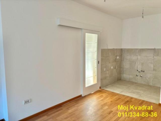 Čukarica, Banovo brdo - Karpoševa, 54m2