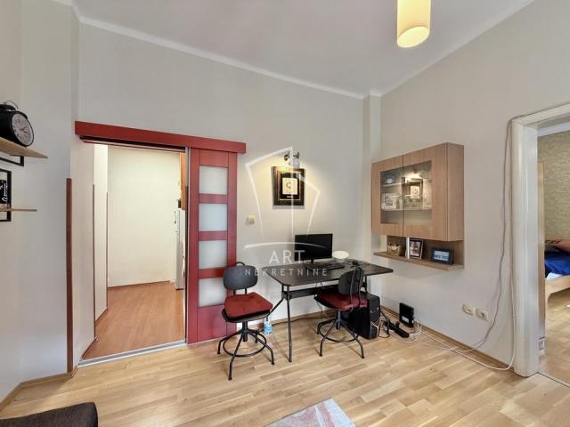 Dorćol, dvosoban stan, mereno 42m2 ID#15440