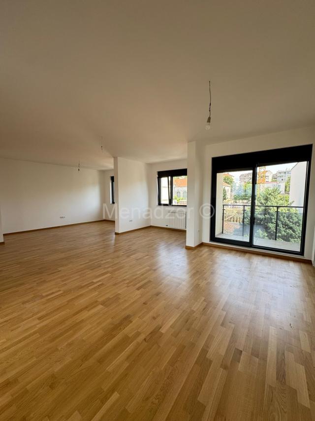 Prodaja, Stan, 147m2 , Banovo Brdo