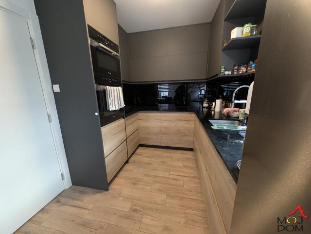 NOVI SAD - ADICE - KUćA - 158 m2 - 350,000€