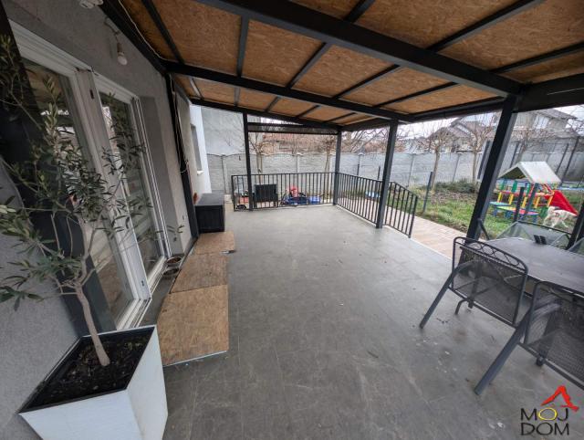 NOVI SAD - ADICE - KUćA - 158 m2 - 350,000€