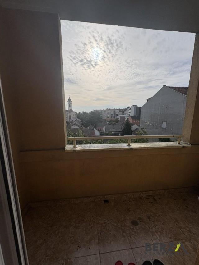  NAMEŠTEN JEDNOSOBAN STAN NA PODBARI