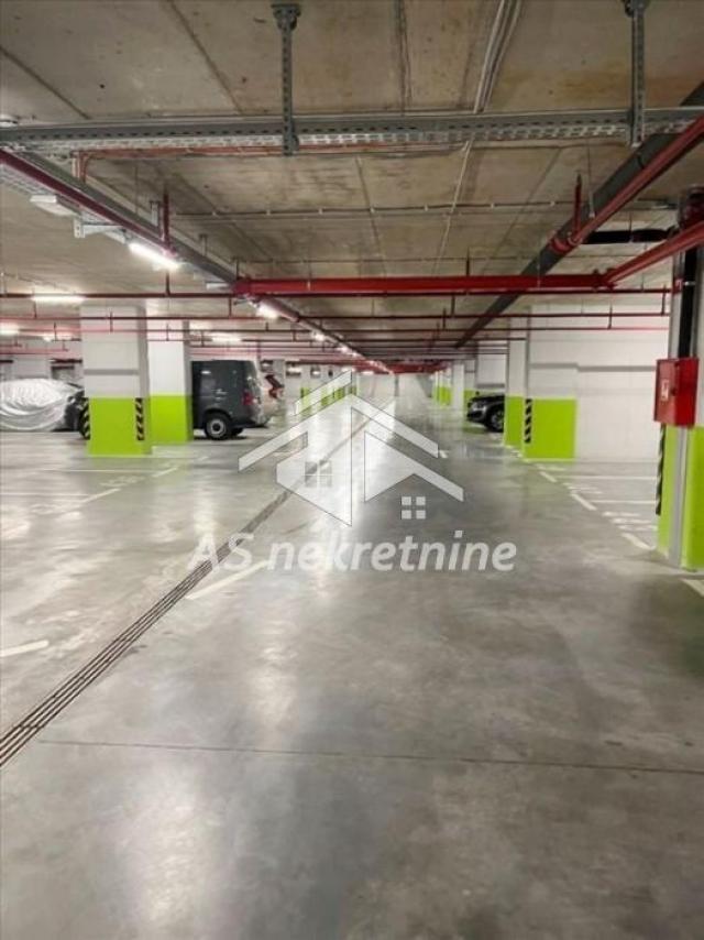 Izdavanje, Stan, Blok 65, West 65, Bulevar heroja sa Košara