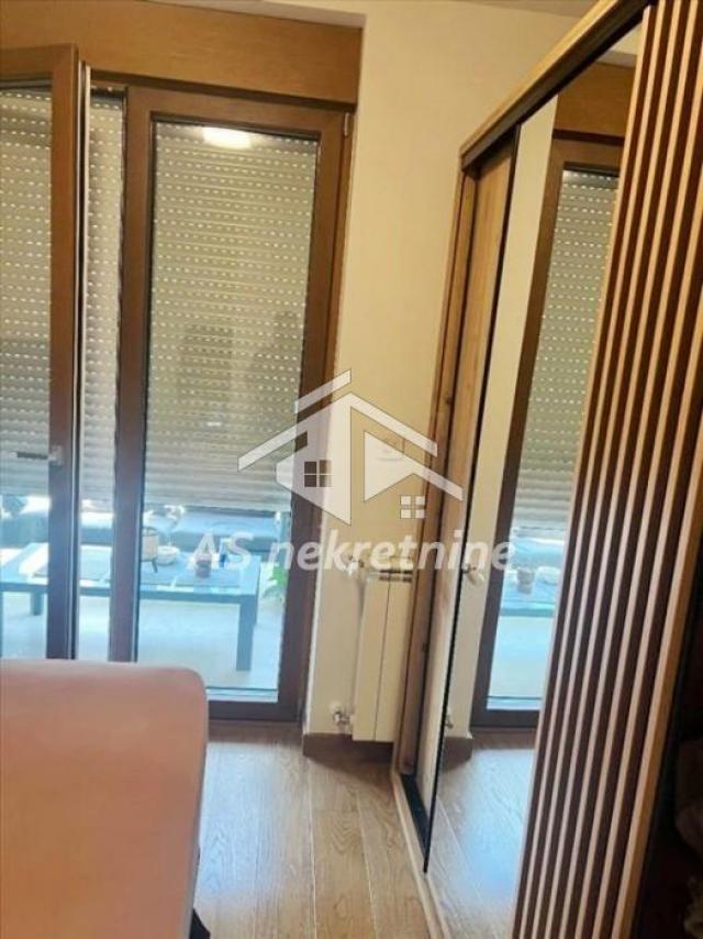 Izdavanje, Stan, Blok 65, West 65, Bulevar heroja sa Košara