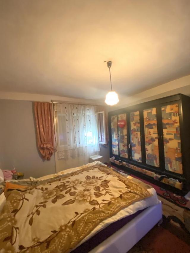 Uzdin kuća na prodaju