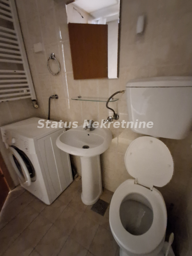 Jednoiposoban stan, 34 m², Nova Detelinara, Novi Sad, 2. sprat