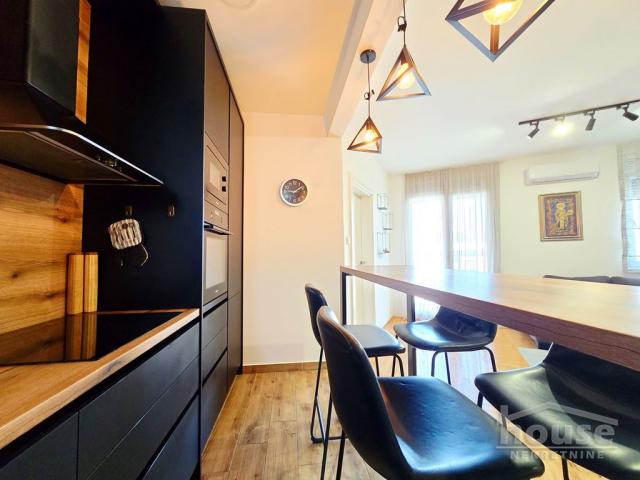 NOVI SAD - BULEVAR PATRIJARHA PAVLA - 67.00 m2