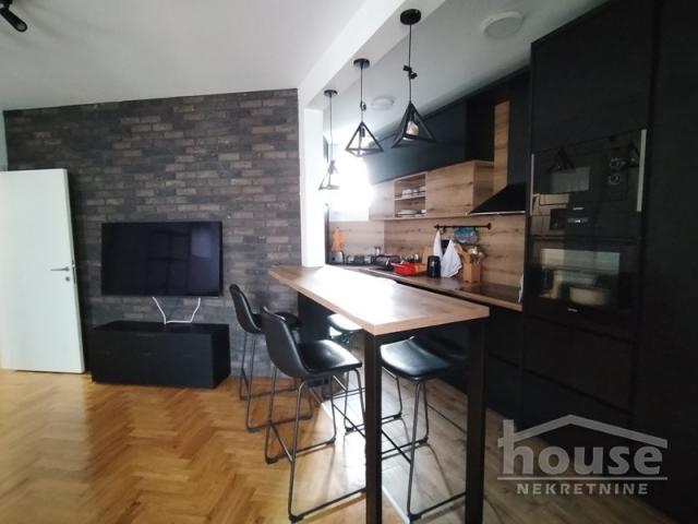 NOVI SAD - BULEVAR PATRIJARHA PAVLA - 67.00 m2