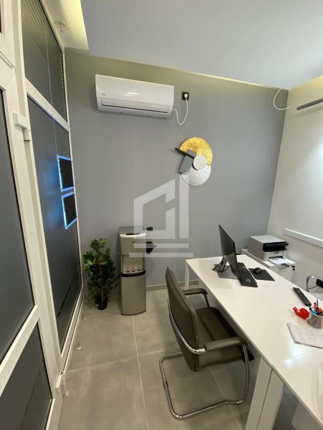 PRODAJE SE POSLOVNI PROSTOR OD 35m2 – STARI AERODROM, PODGORICA