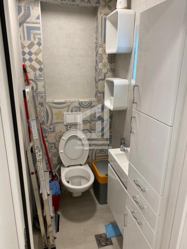 PRODAJE SE POSLOVNI PROSTOR OD 35m2 – STARI AERODROM, PODGORICA