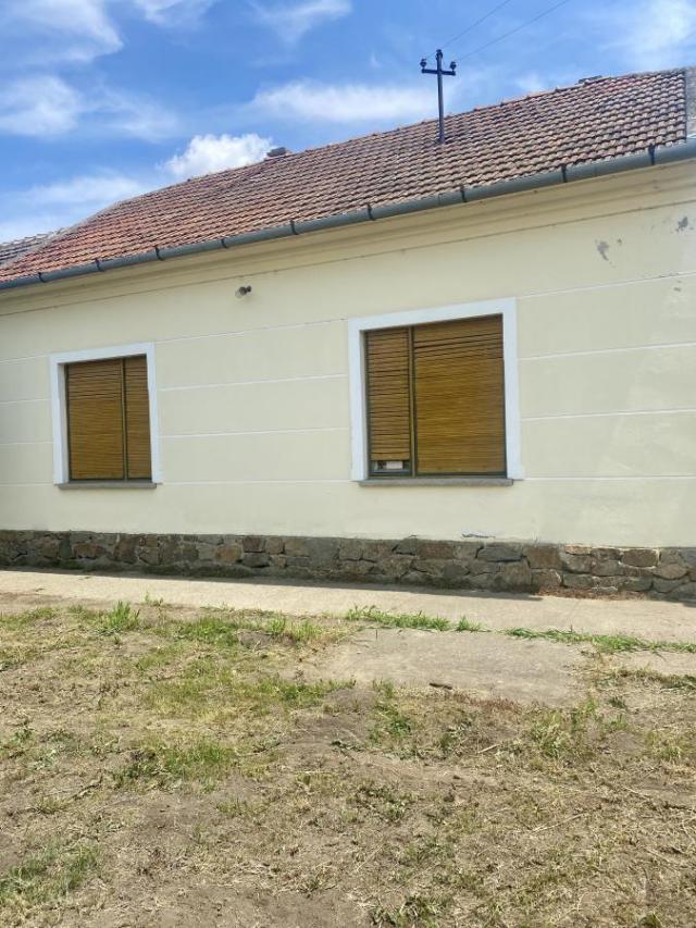Debeljača kuća na prodaju