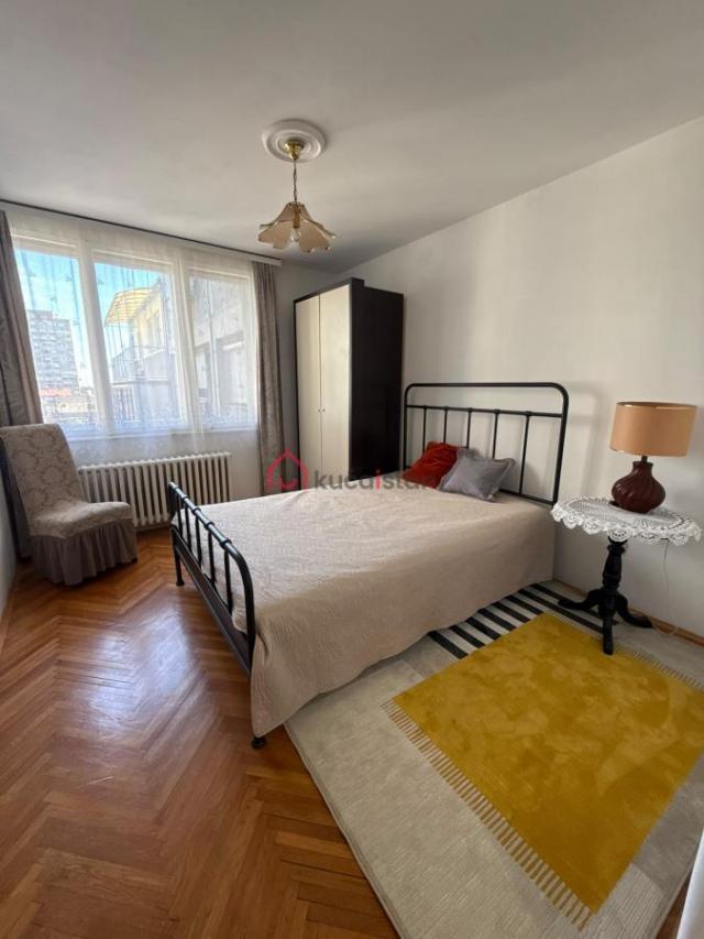 27. Marta. Dvostrana orijentacija. Garaža. Terasa. 