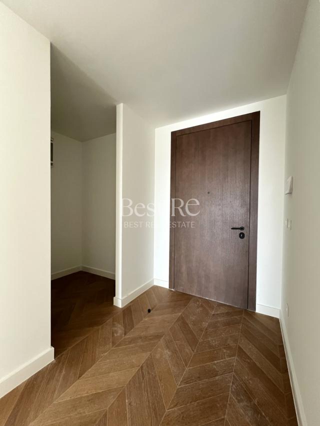 BW Riviera – stan sa pogledom na reku