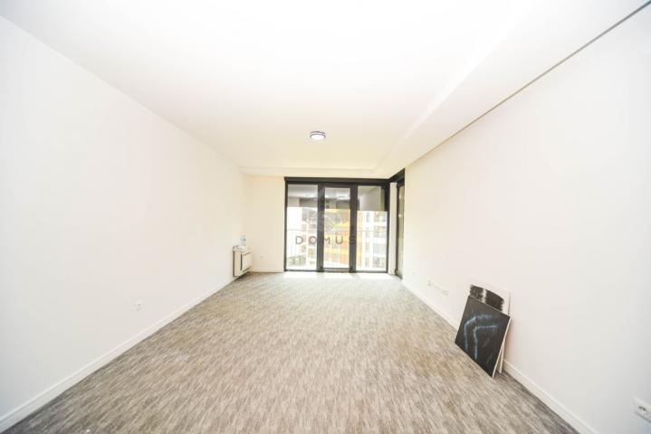 Dvosoban stan 80m2 + garaža, Atlas Capital - Podgorica