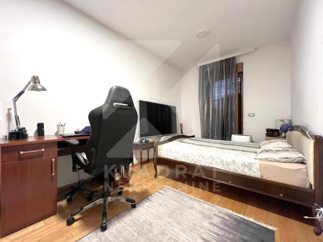 Prodaja, Trosoban stan, Podgorica, Kruševac, 141m2