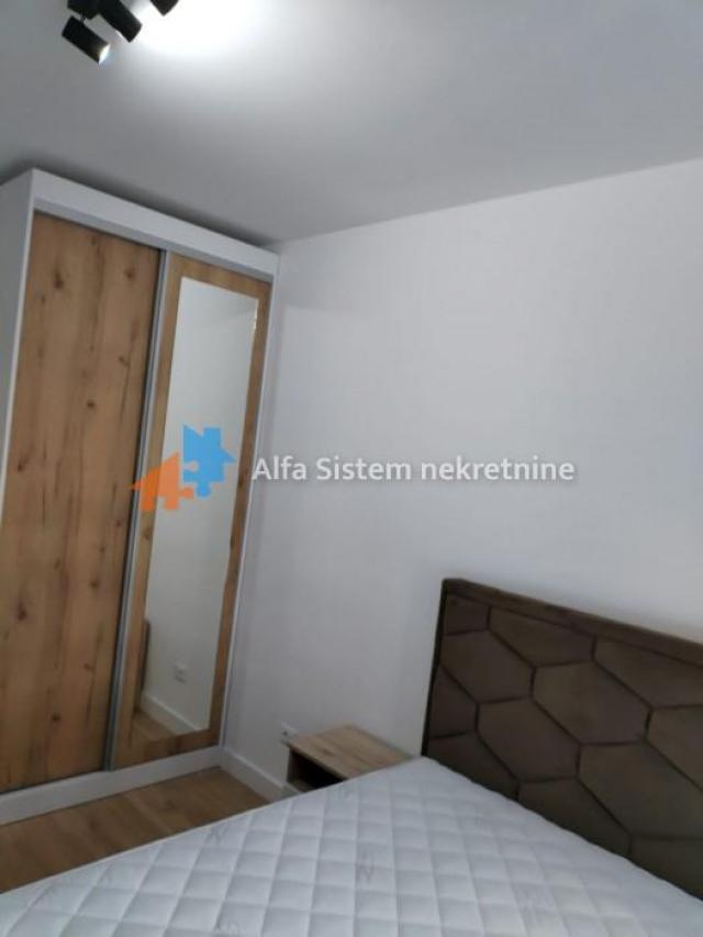 Izdavanje, Stan, Blok 65, West 65