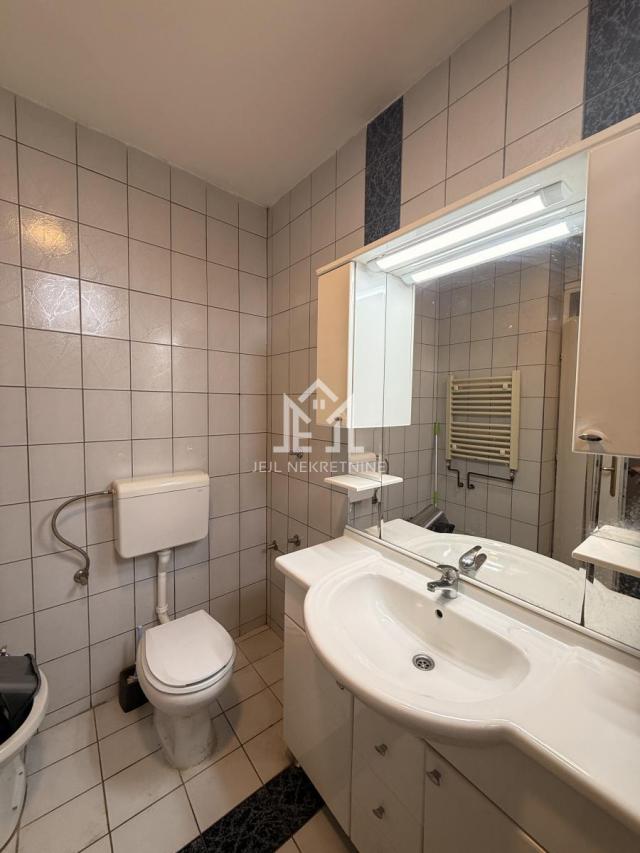 Izdaje se fantastična porodična kuća na Telepu – 320 m²