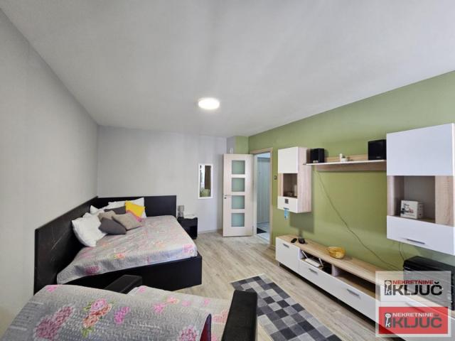 BULEVAR, 33m2, Jednosoban, Namešten