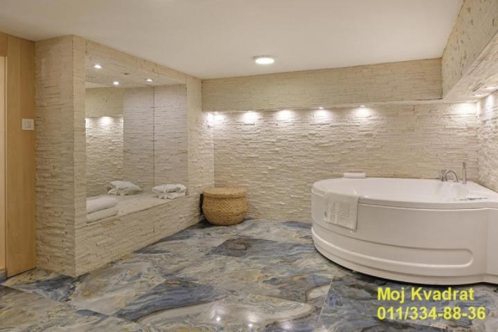 Luksuzan apartman kod Hrama Svetog Save – 109m2