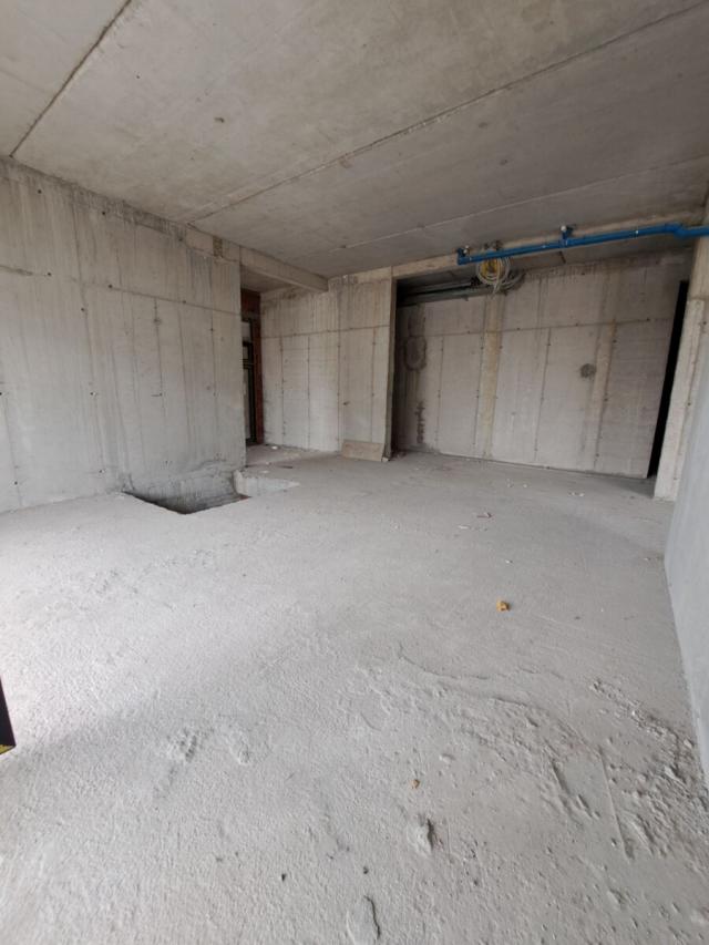 Poslovni prostor 95 m² na Izdavanje – Central Point, Podgorica