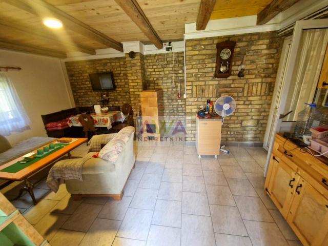 Sombor – Švrake, vikendica 70m², plac 675m²
