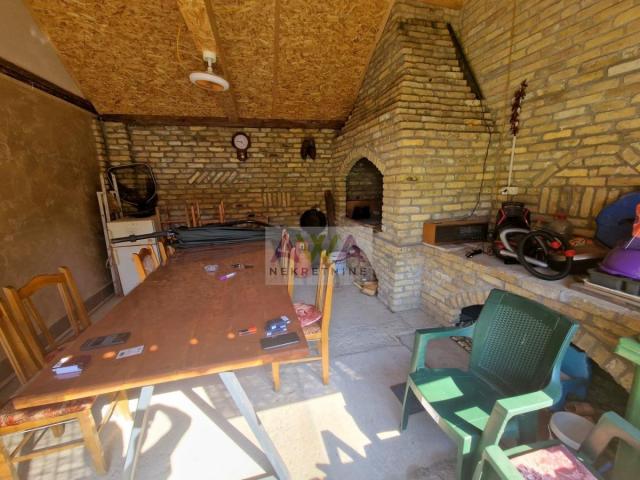 Sombor – Švrake, vikendica 70m², plac 675m²