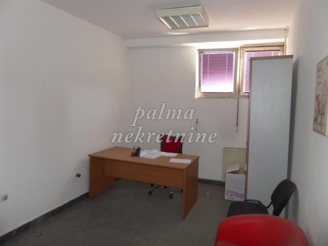 Prodaja, Poslovni prostor, 17m2 , Centar