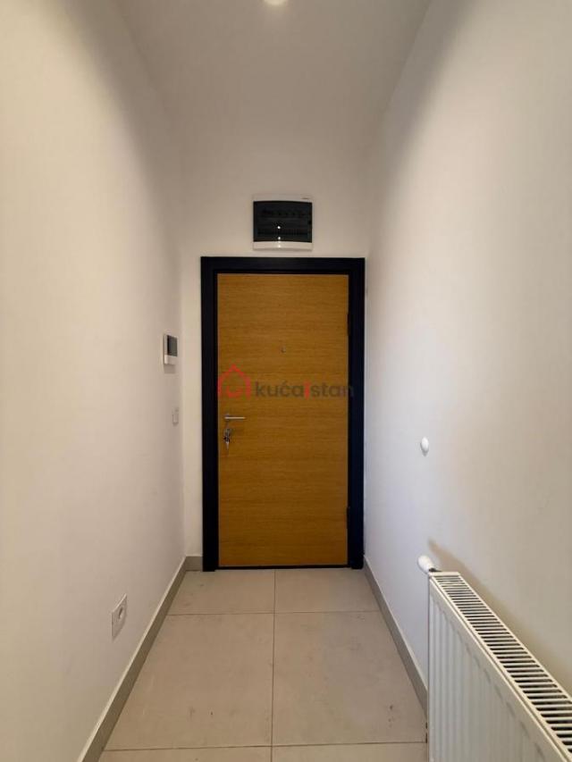 Pogled na Frušku goru. Park Novi Residence