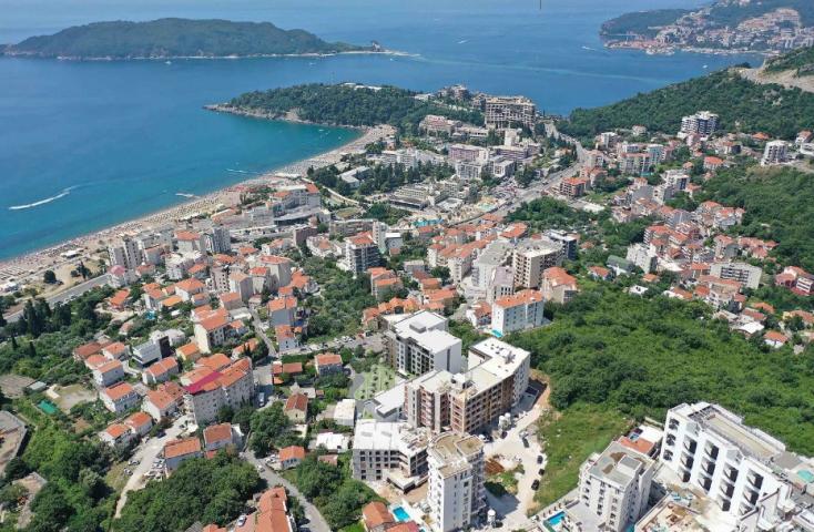 Apartment for sale in Bečići with a beautiful sea view