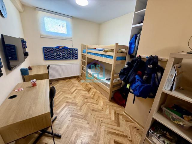 # DUPLEX STAN – NOVA DETELINARA – 72 m² – KOMPLETNO NAMEŠTEN – PARKING