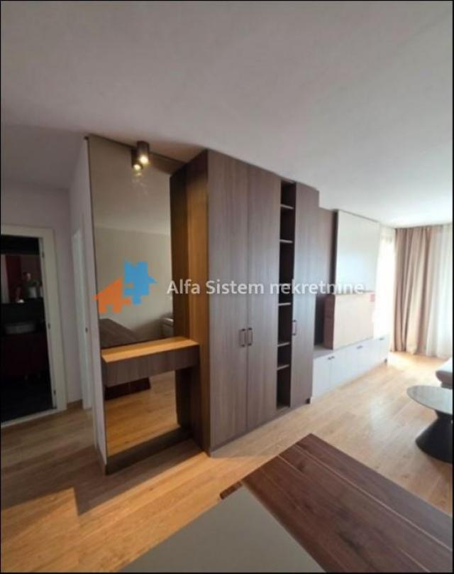 Izdavanje, Stan, Blok 65, West 65