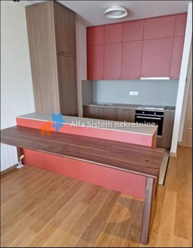 Izdavanje, Stan, Blok 65, West 65