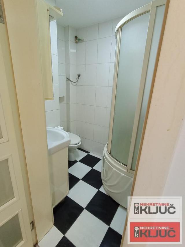 Jednosoban stan u Centru, Novi Sad, 36 m²kod Izvršnog veća