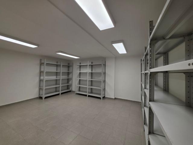 Izdavanje poslovnog prostora 200 m² na atraktivnoj lokaciji kod hotela Hilton – Podgorica
