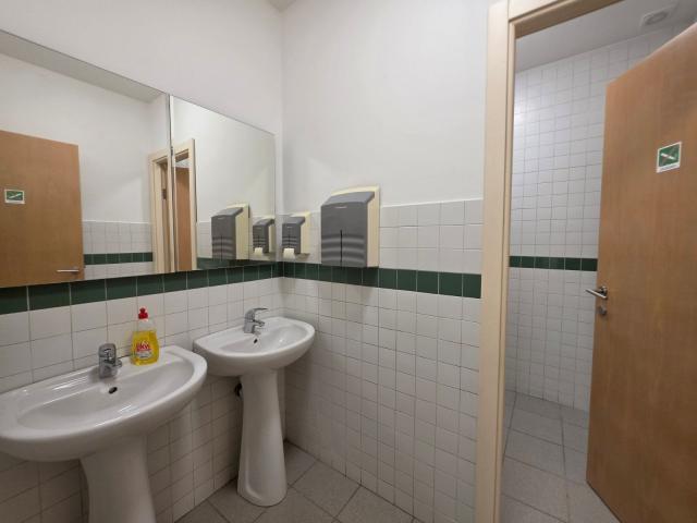 Izdavanje poslovnog prostora 200 m² na atraktivnoj lokaciji kod hotela Hilton – Podgorica