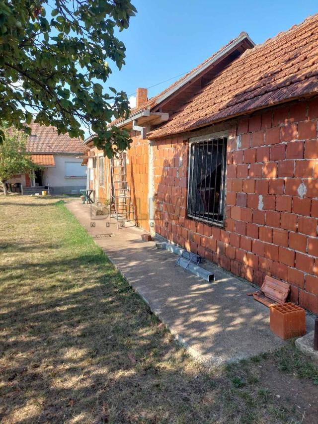 Izdaje se kuća u Kuršumliji!
