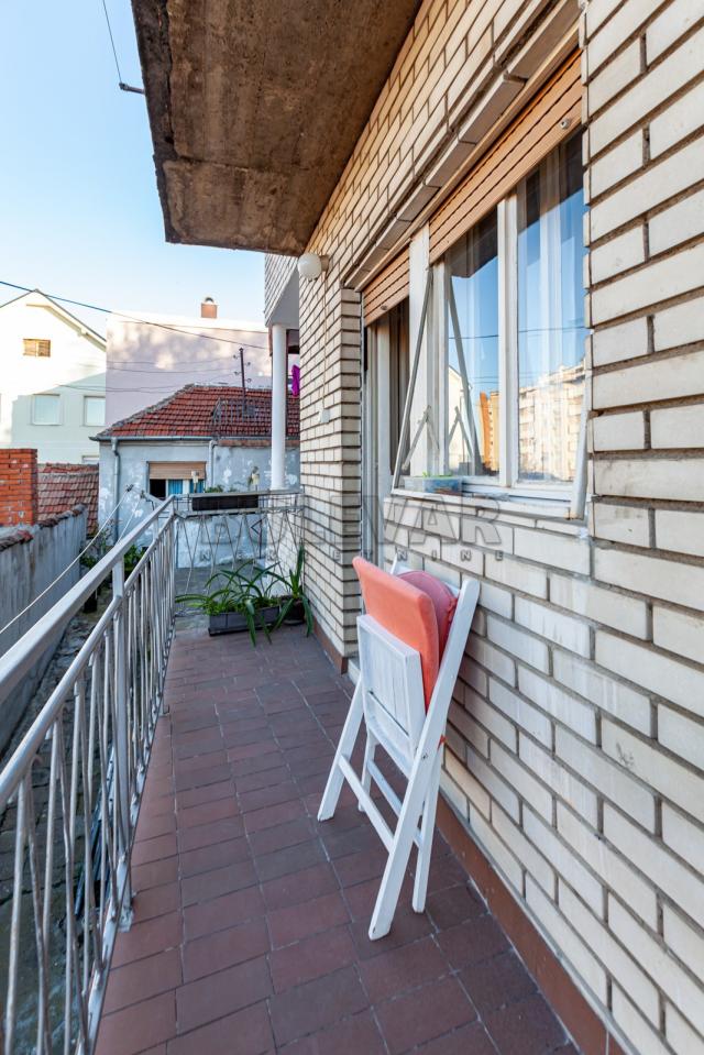 Kuća, Staro groblje, 2 etaže, Palilula