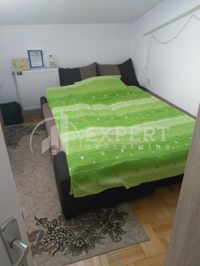 2.5, Centar, Kej