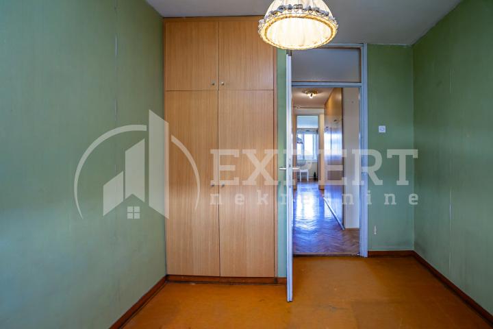 Odličan troiposoban stan na top lokaciji kod Parka Sveti Sava - Bulevar Nemanjića, 91m2, 10. sprat