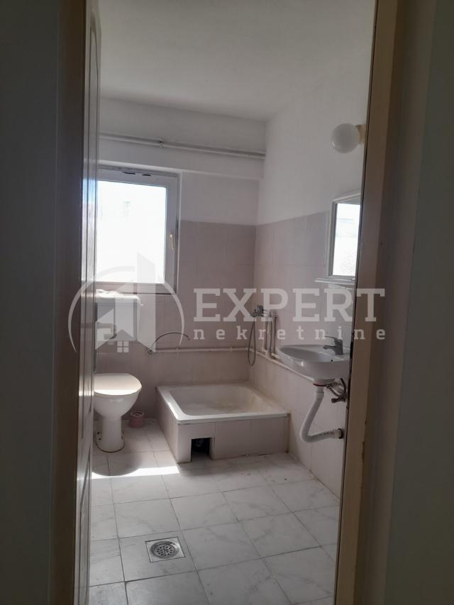 Jednoiposoban stan kod TC Delta, 35m2