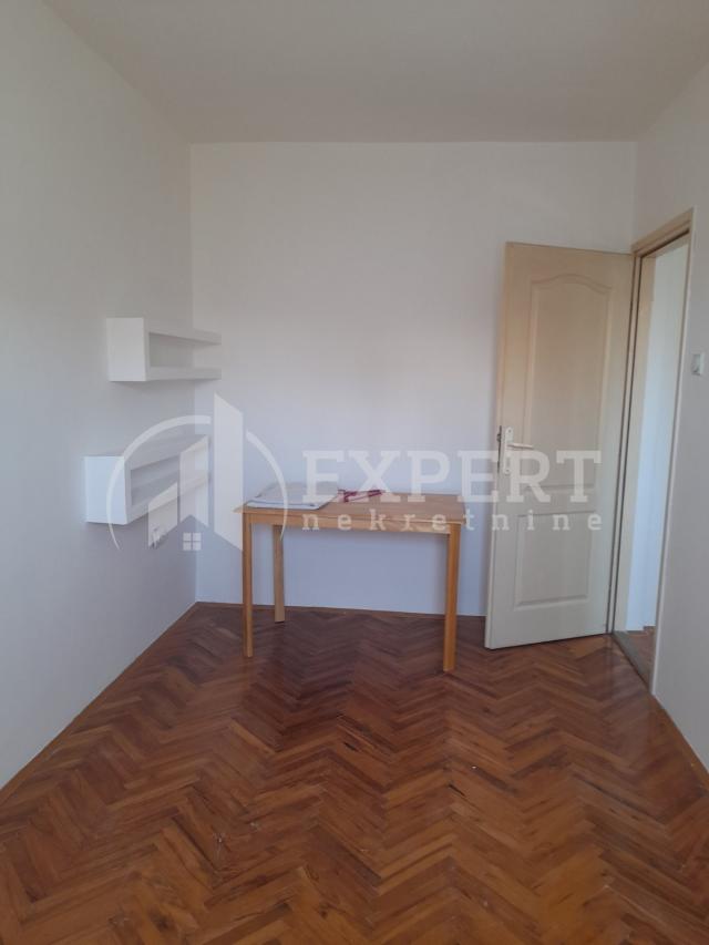 Jednoiposoban stan kod TC Delta, 35m2